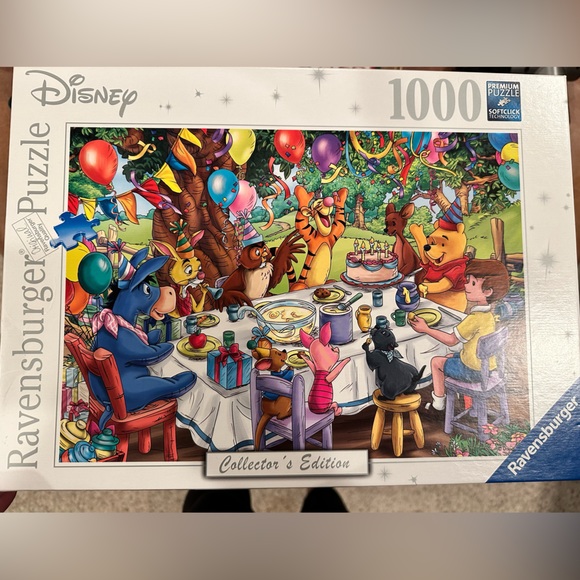 Ravensburger Disney Winnie the Pooh birthday celebration 1000 piece puzzle - Picture 1 of 1